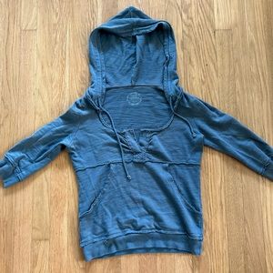 Small Free People Blue Grey 3/4 sleeve slouchy hoodie